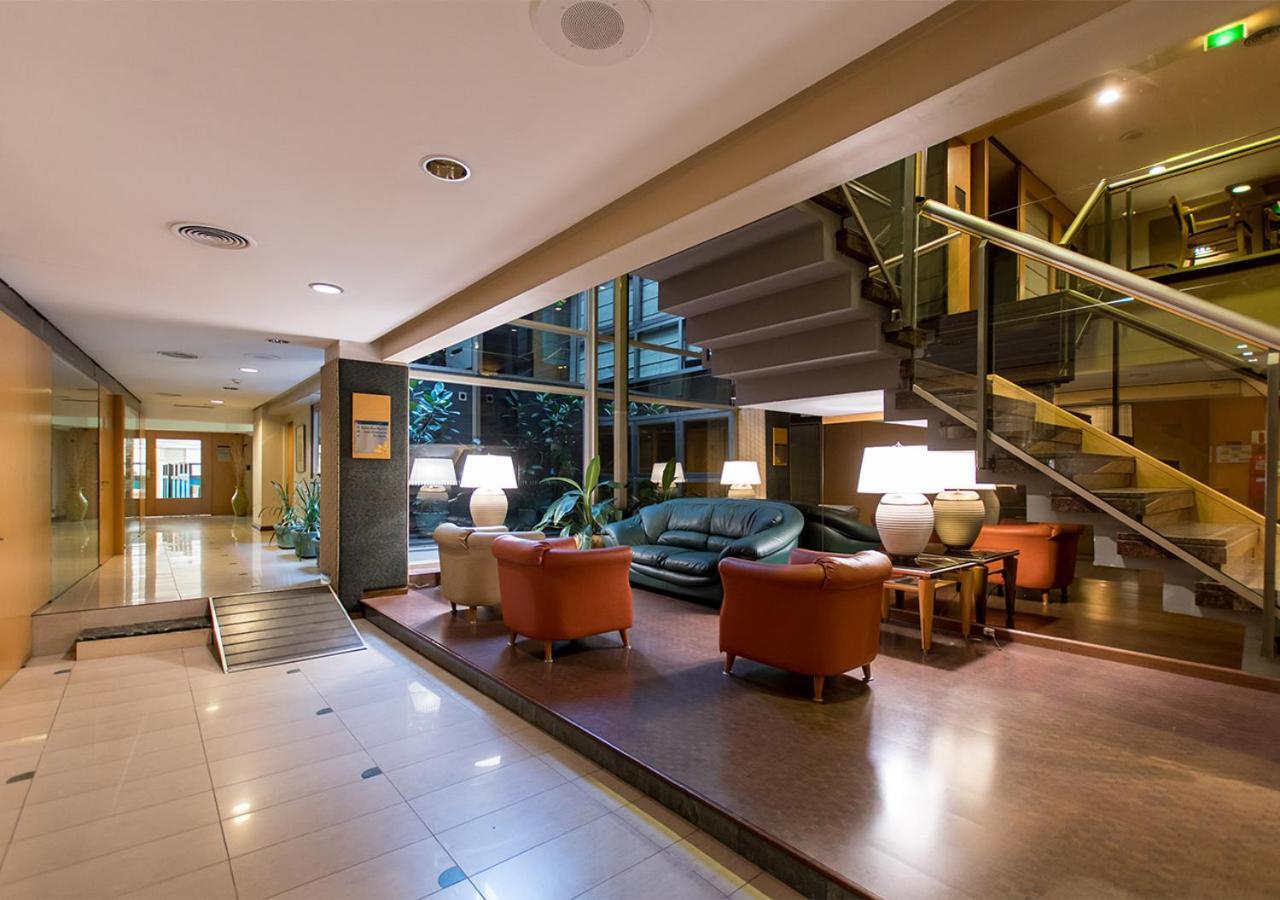 Hotel Solans Libertador Rosario Buitenkant foto