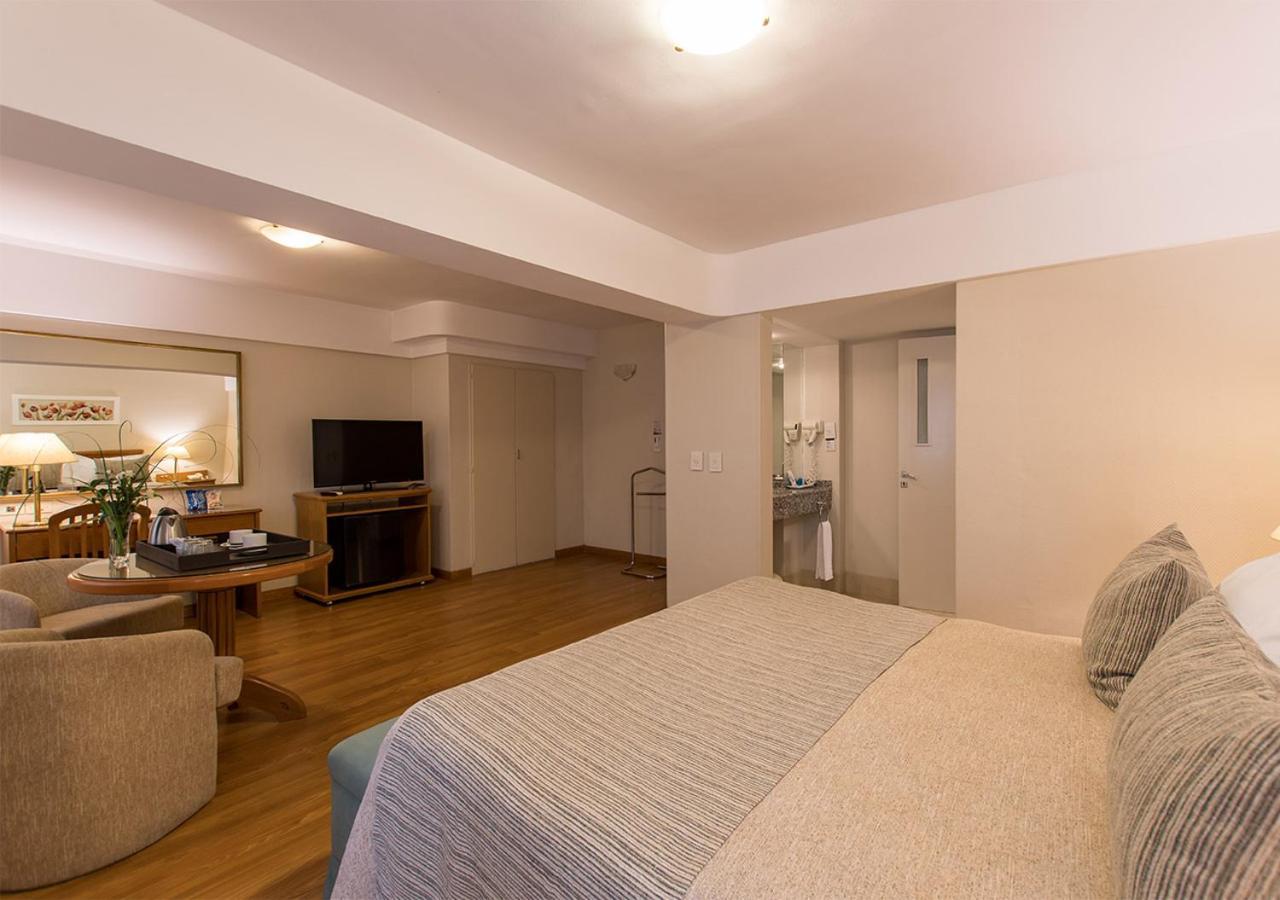 Hotel Solans Libertador Rosario Buitenkant foto