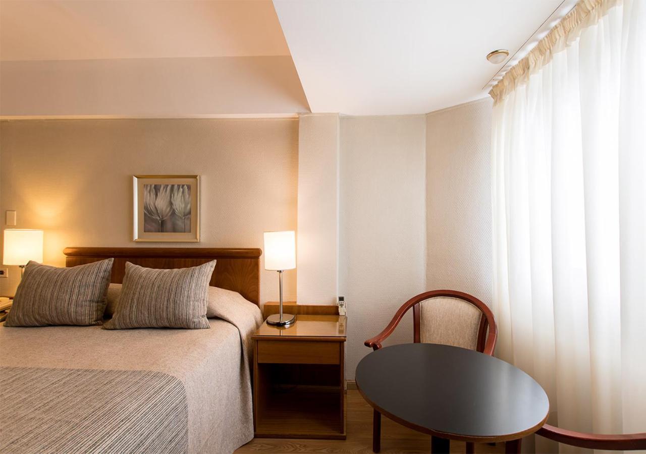 Hotel Solans Libertador Rosario Buitenkant foto