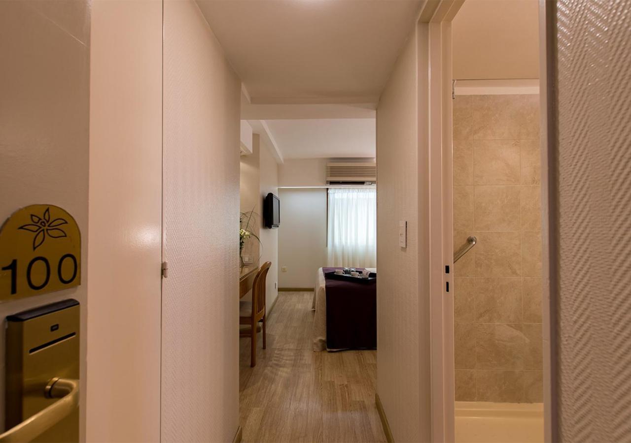 Hotel Solans Libertador Rosario Buitenkant foto